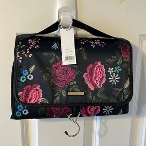 NWT Kestrel Fitted Valet - For travel. Toiletries, Cosmetics, Jewelry..